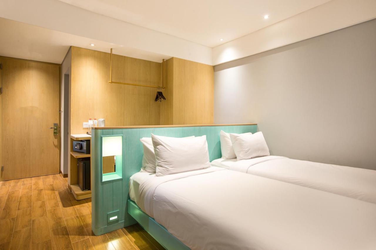 Hotel Santika Гарут Экстерьер фото